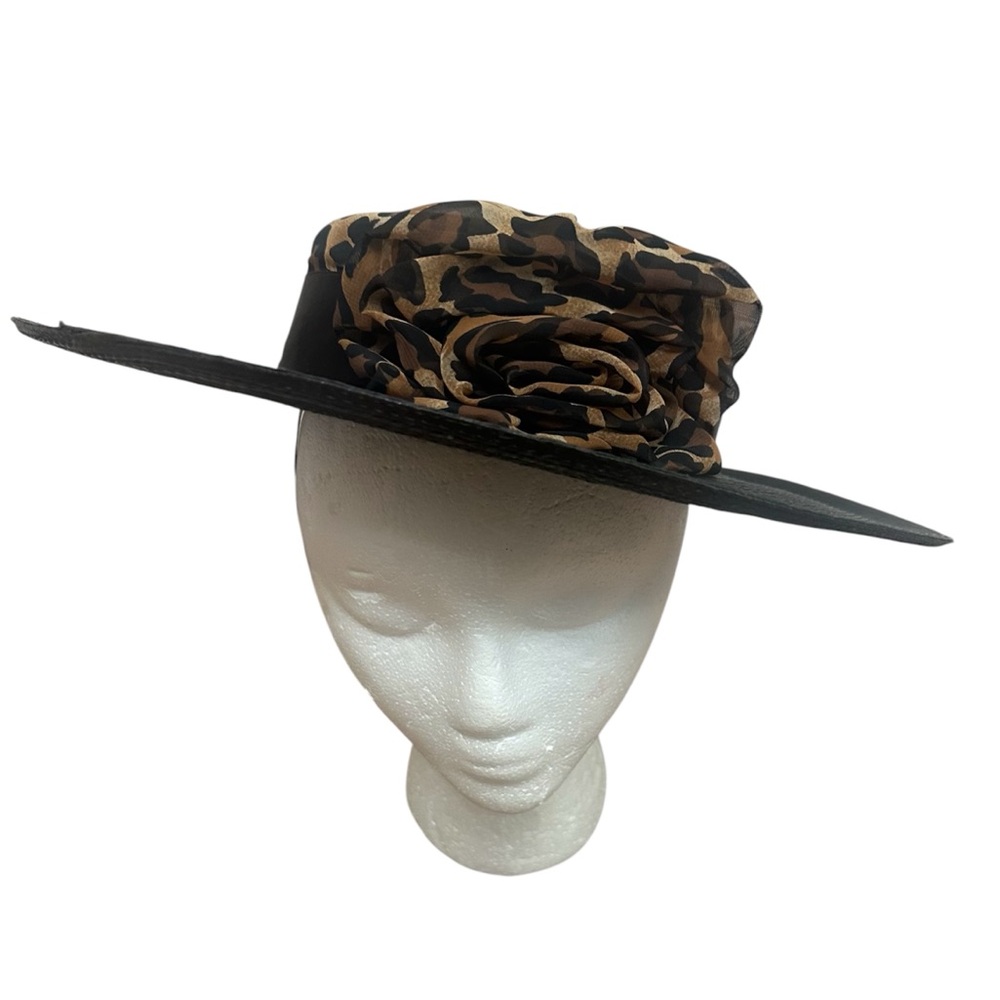 Leopard print flower detail black straw woven hat